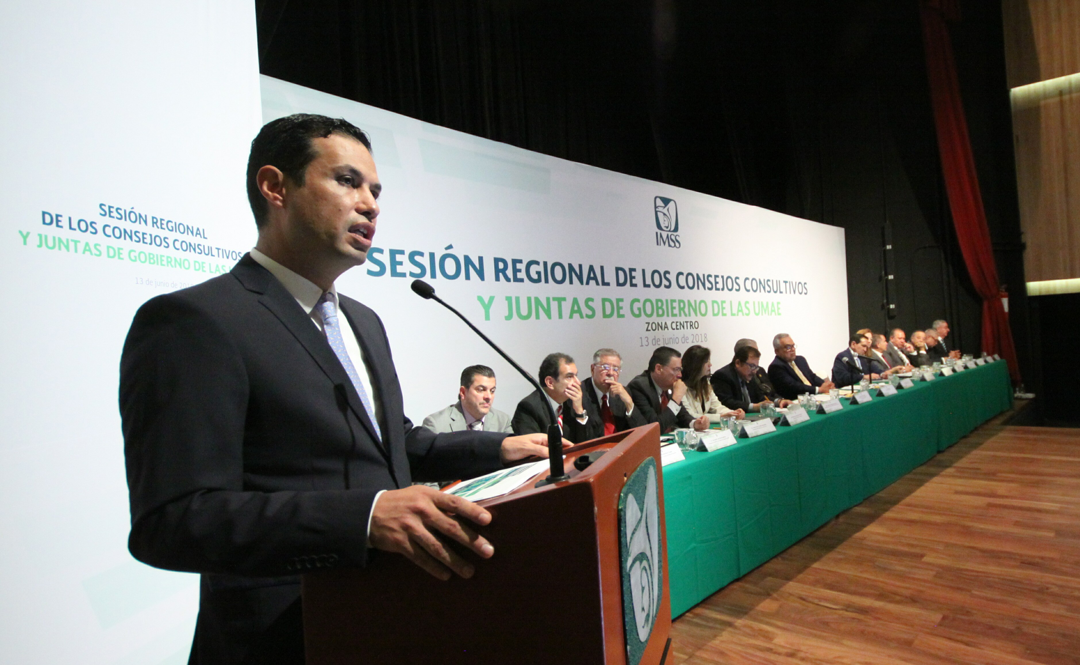 Asegura IMSS solidez financiera 