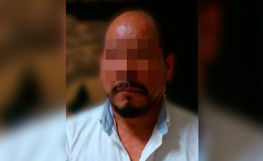 Detienen a profesor por abusar de cuatro alumnos 