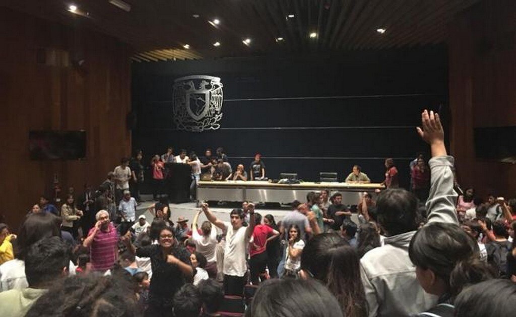 ASAMBLEA INTERUNIVERSITARIA