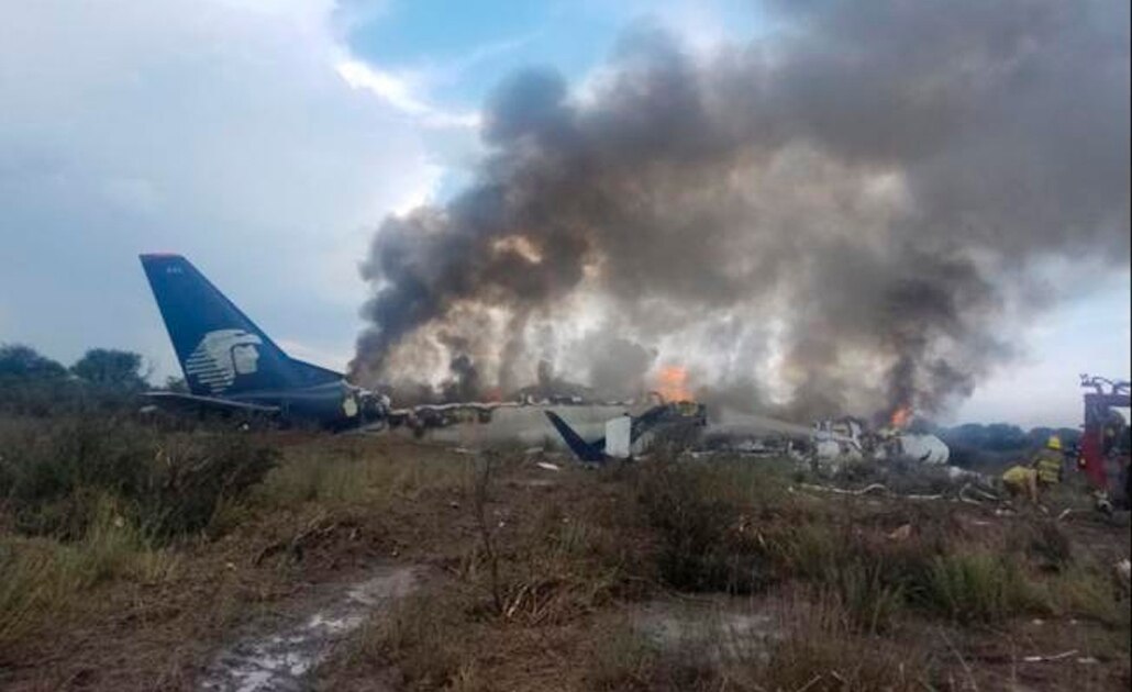 Peña Nieto ordena a Sedena y SCT colaborar en accidente de avión en Durango