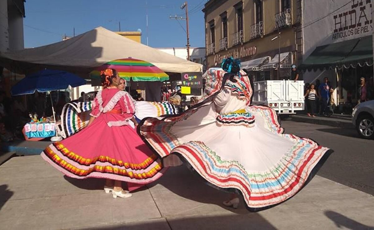 Trajes típicos para las fiestas patrias. Foto: Cortesía