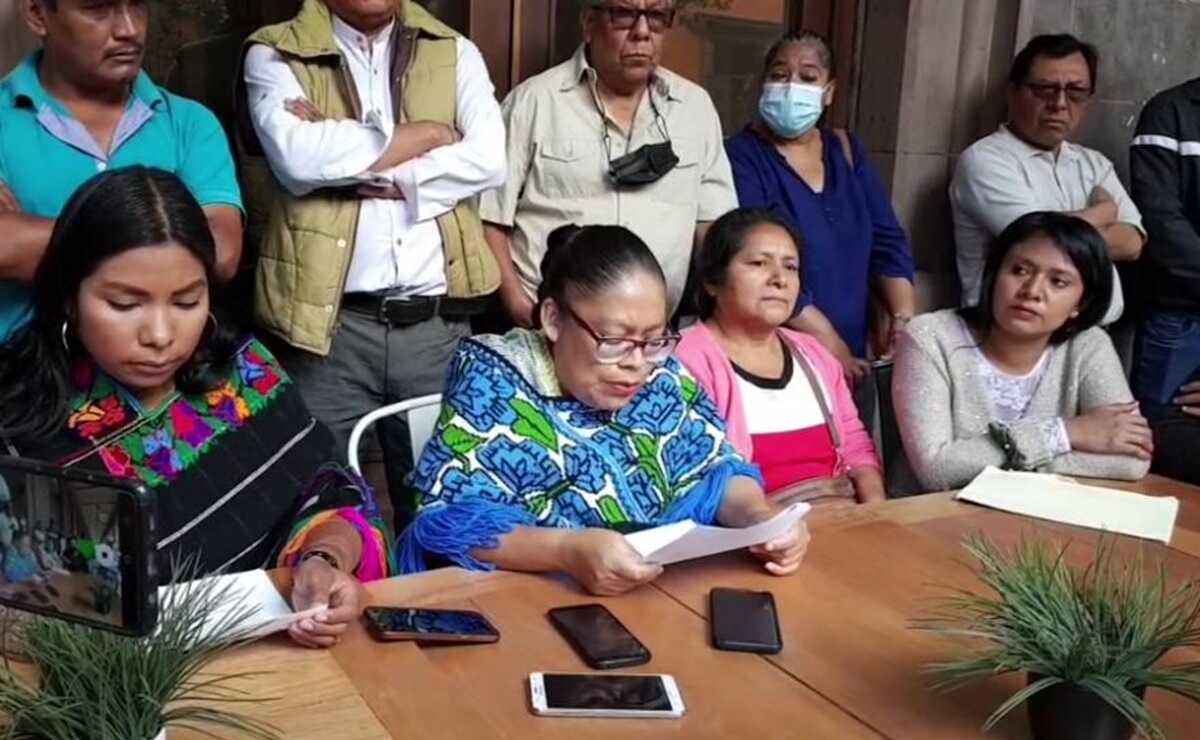 Con agresiones, irrumpen conferencia de Junta Directiva para la atención de Pueblos Indígenas en SLP