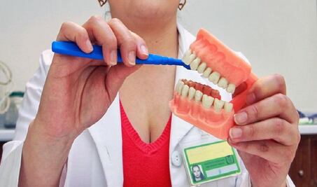 IMSS da recomendaciones sobre cepillado bucal