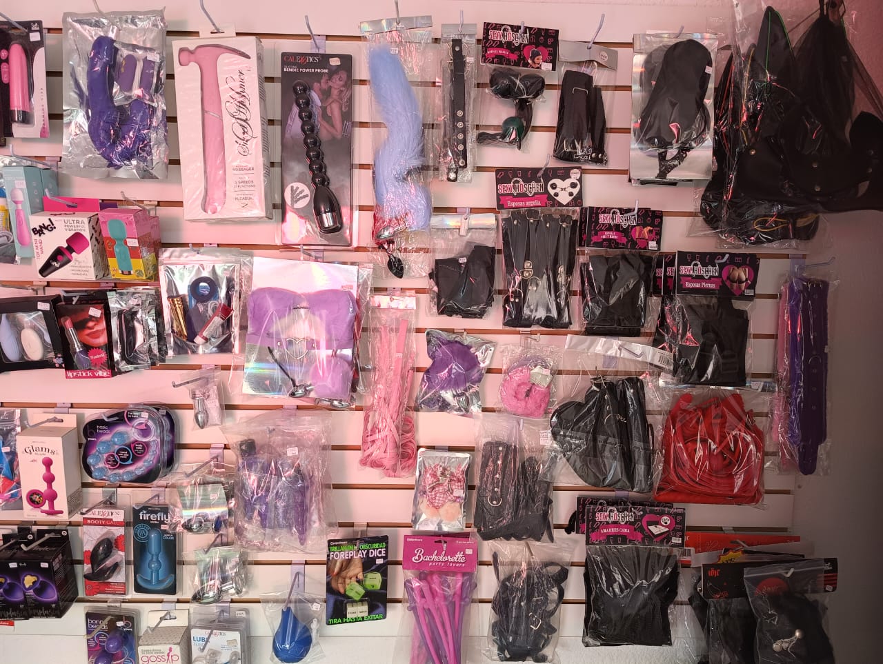 Sex shops disparan ventas de juguetes, lencería y afrodisíacos. Foto: Jazmín Ramírez