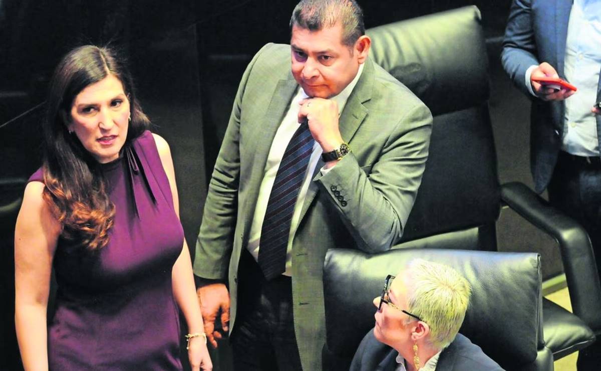 Sin pasaporte ni licencia, deudores alimentarios