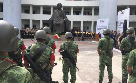 Conmemoran 213 aniversario del natalicio de Benito Juárez