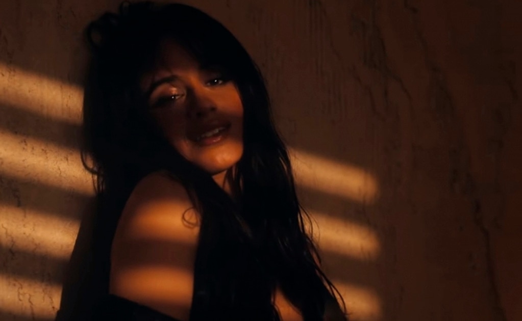 Camila Cabello es la número 1 en Billboard Hot 100 con "Señorita"
