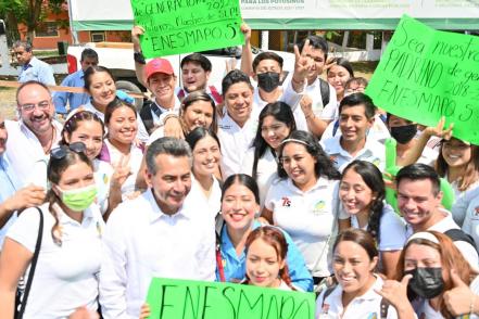 Inaugura Ricardo Gallardo carreteras en la Huasteca; invertirá 500 mdp en nuevas vías