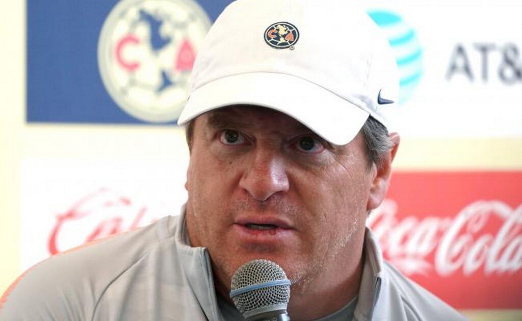  Miguel Herrera no cree en la lista del "Tuca"