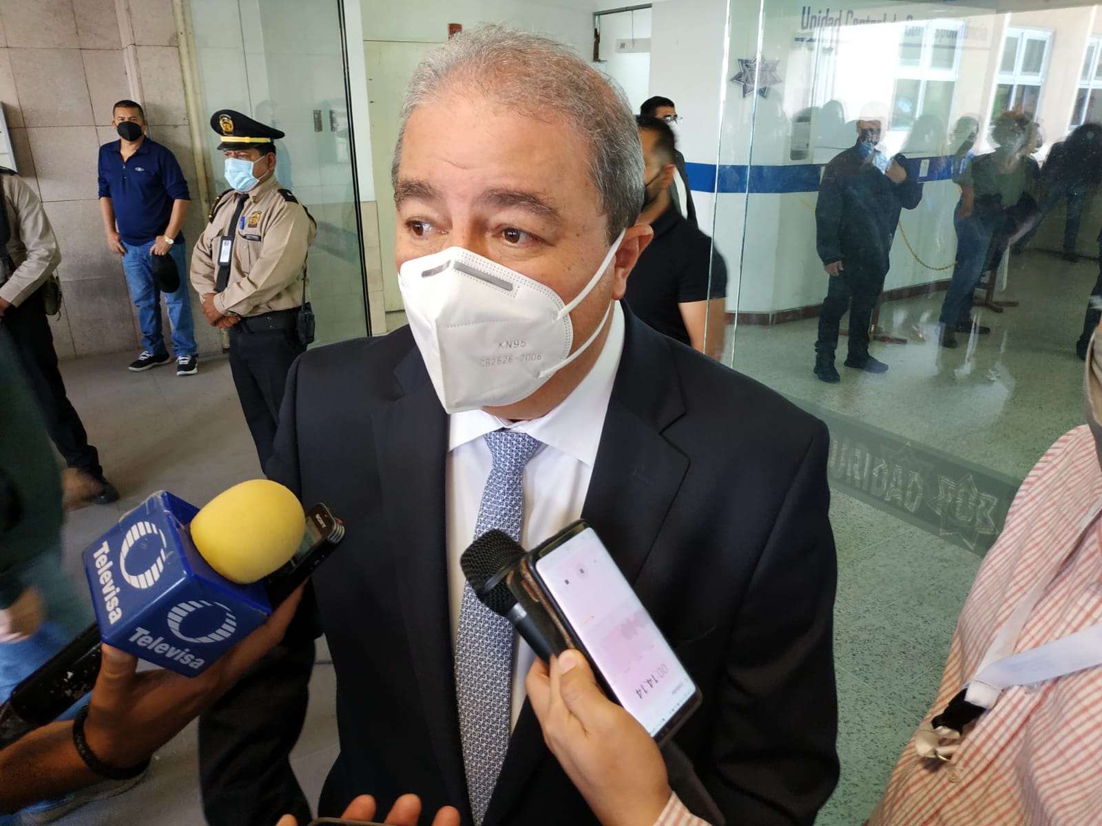 Fiscal de SLP decidirá si se mantiene al frente después de reunirse con Ricardo Gallardo 