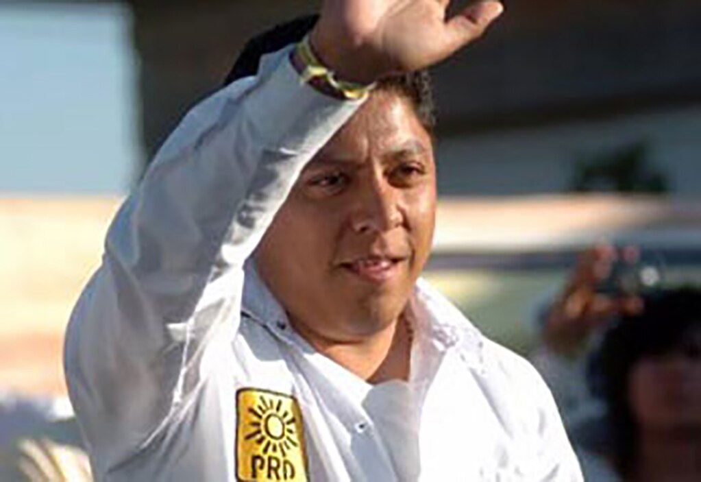 Gallardo hijo va por el senado