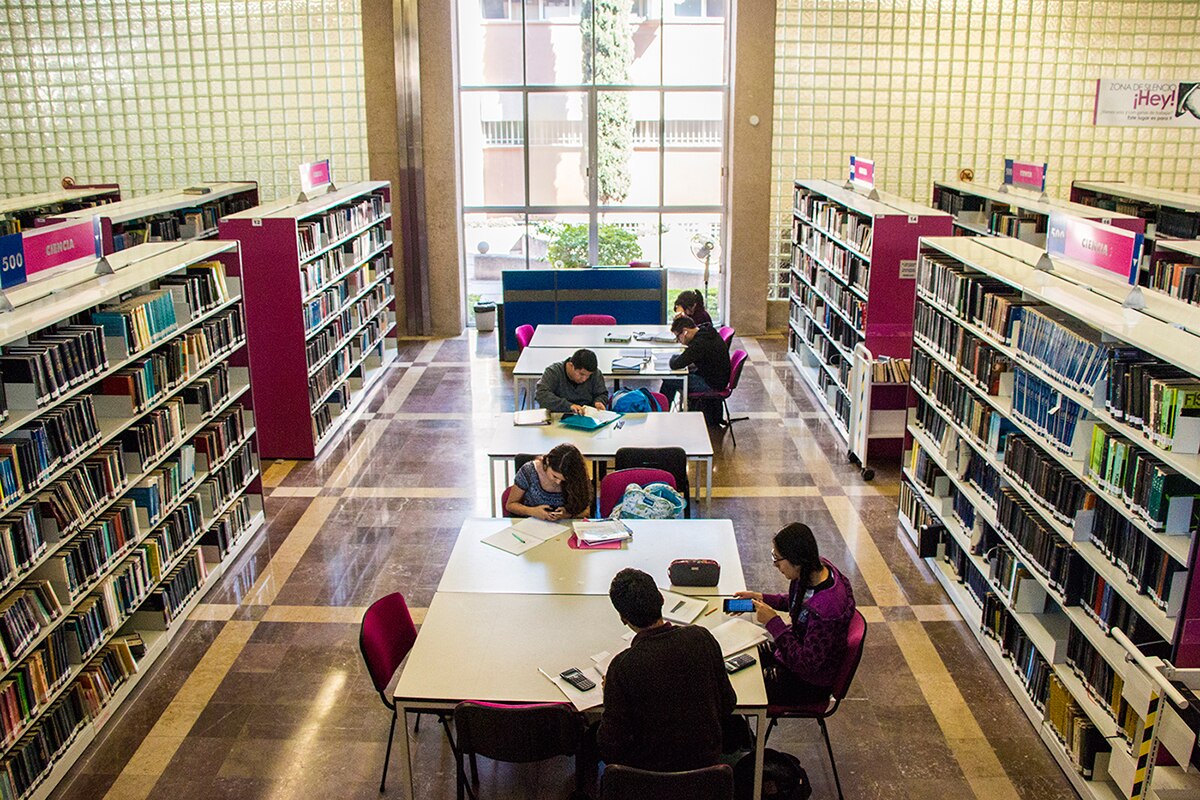 UASLP celebró el día de los bibliotecarios