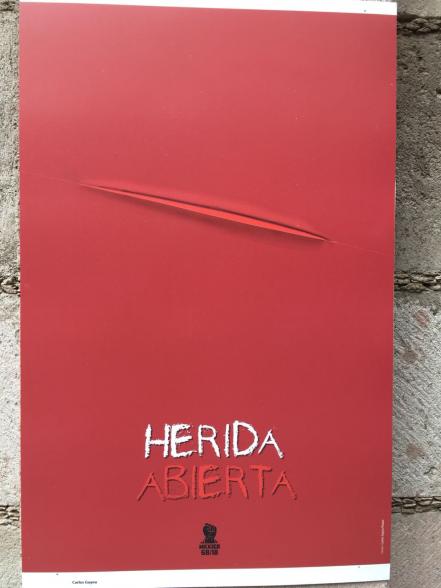 Piden estudiantes de la UASLP retiro de placas alusivas a Díaz Ordaz