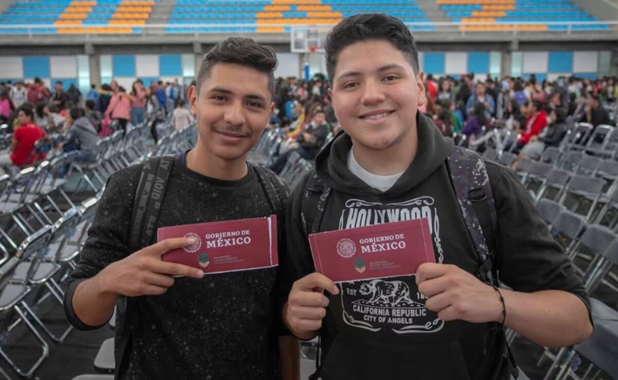 Beca Jóvenes Escribiendo el Futuro 2025: Registro para recibir 2 mil 800 pesos mensuales durante la licenciatura