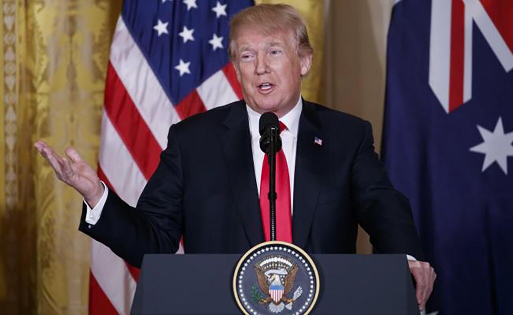 Trump compara a los inmigrantes con serpientes venenosas