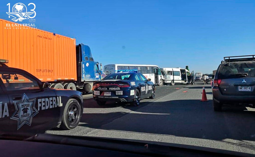 Carambola en carretera 57; reportan varios heridos 