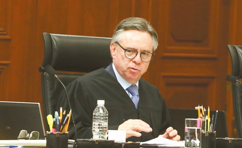 Renuncia Medina Mora a su cargo como ministro de la Corte