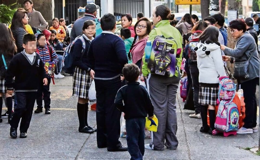 Darán media hora de tolerancia en escuelas de SLP por temporada invernal. Foto: Archivo EL UNIVERSAL