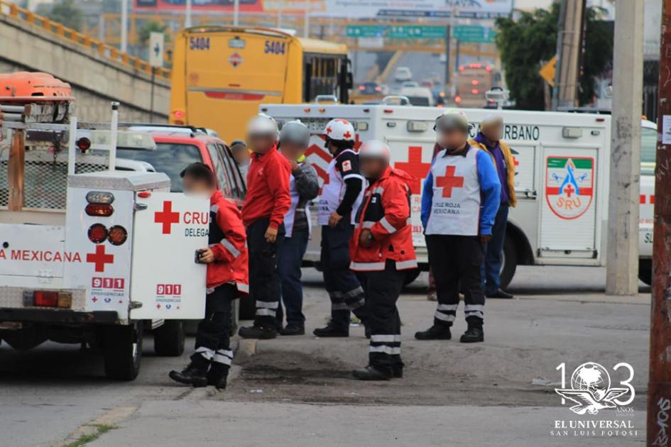 Civil muere electrocutado en torres de CFE