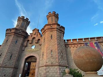 En análisis convertir Centro de las Artes de SLP en oficinas del Tribunal Estatal