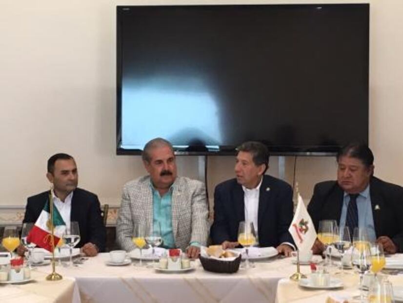 Alertas de viaje de EU son como llamadas a misa: García González 