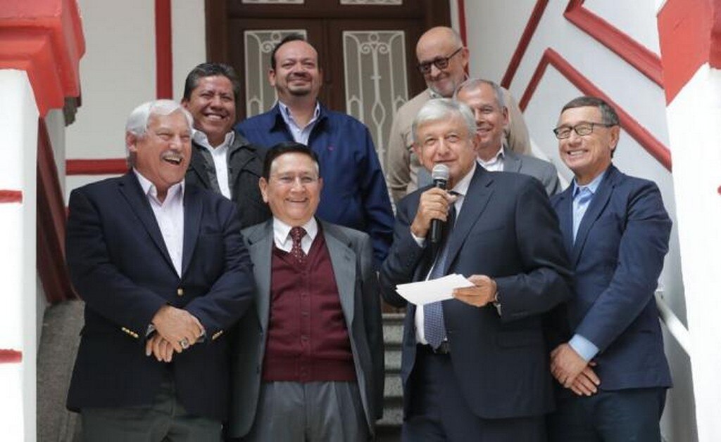  AMLO fusionará Diconsa con Liconsa