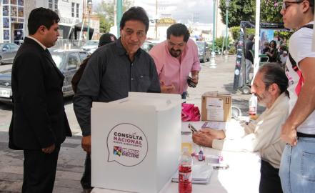 Plaza de Armas y Plaza San Luis, donde más afluencia ha tenido consulta sobre NAICM