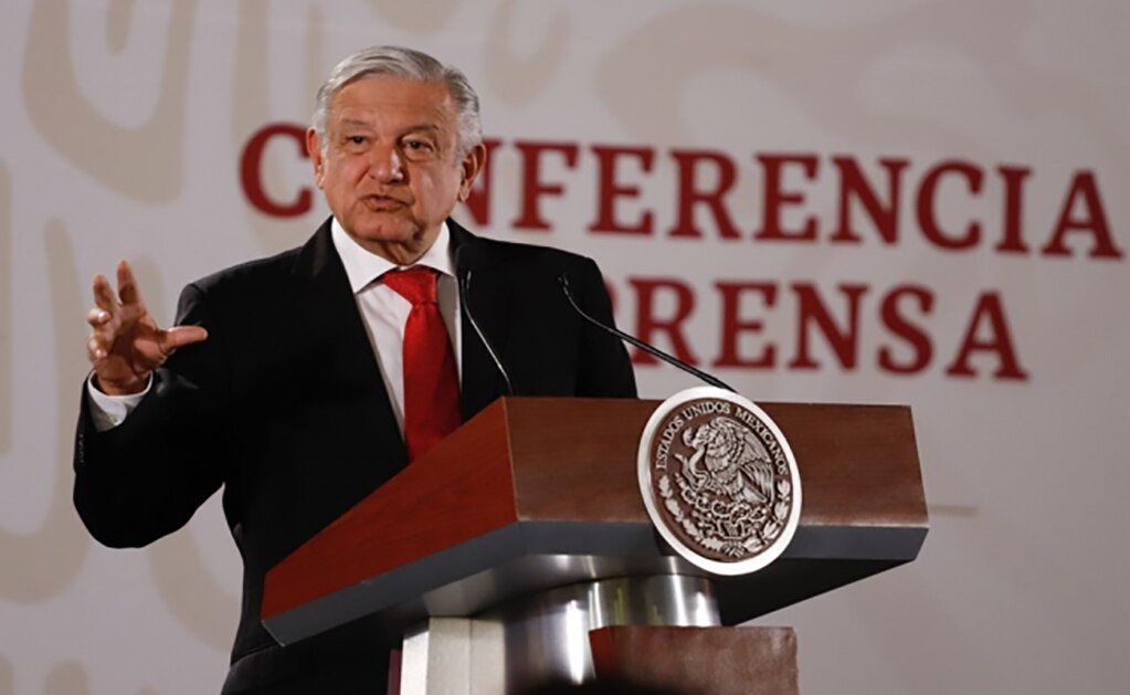 Regularizará AMLO a trabajadores por honorarios de gobierno 