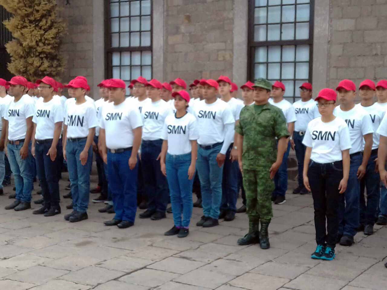 Casi 800 jóvenes inician su servicio militar