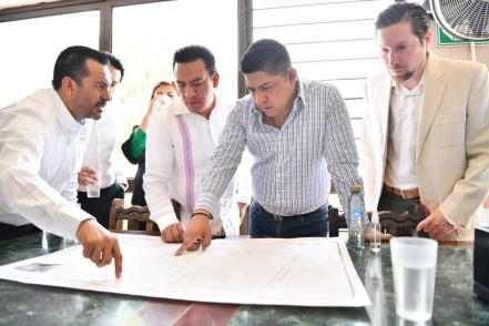 Gallardo va por rescate del Parque Acuático Gogorrón para que potosinos lo disfruten de forma gratuita