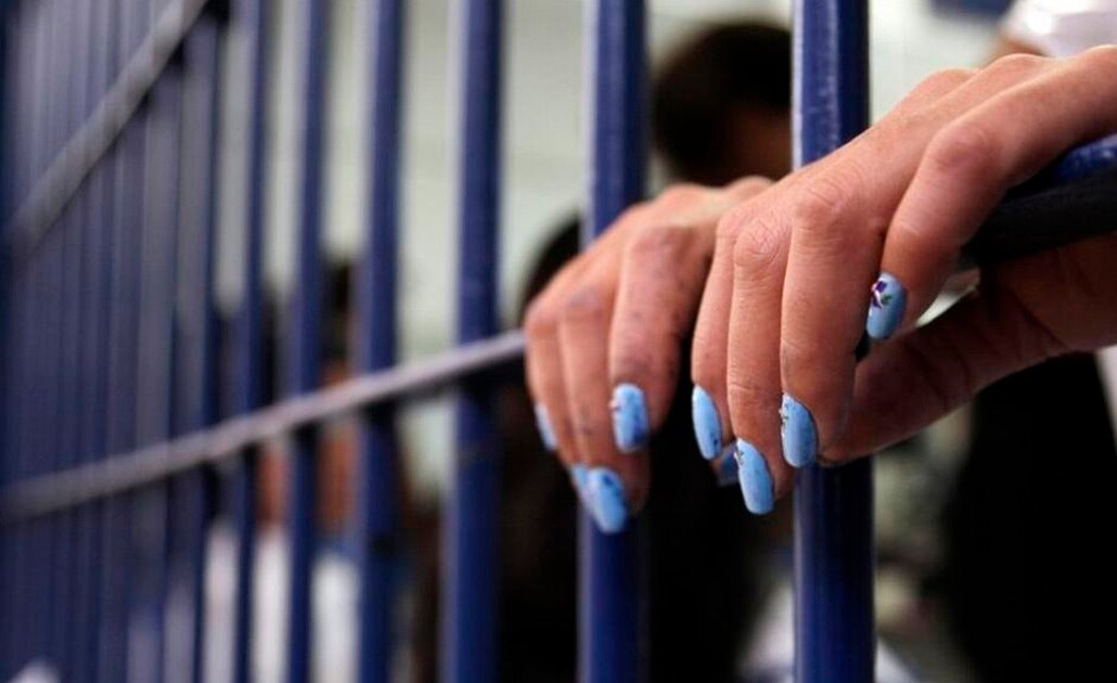 Alistan presentación del libro “Cautivas”