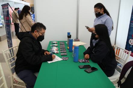 Ofertan mil plazas laborales en Feria Nacional del Empleo en San Luis Potosí