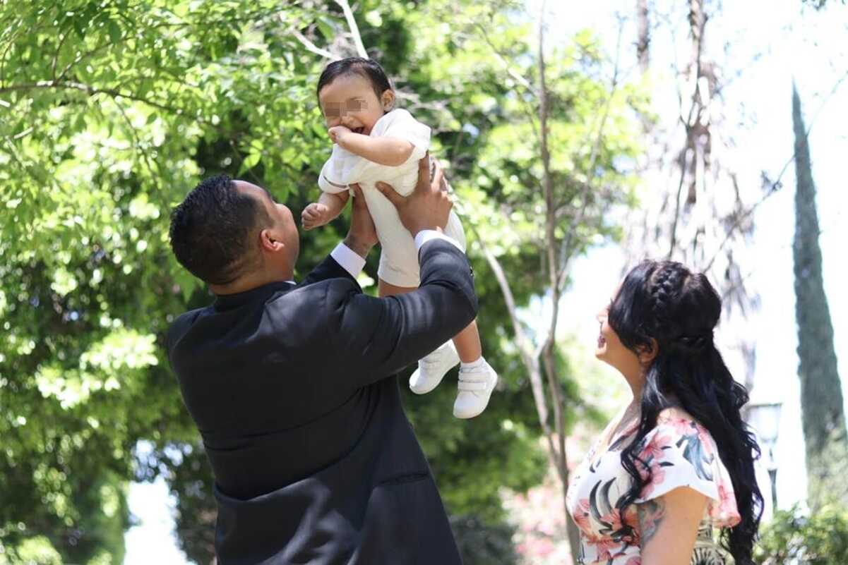Convocan a kermés en el Museo del Ferrocarril de SLP para ayudar a Leo, bebé con cáncer de ojo. Foto: Especial