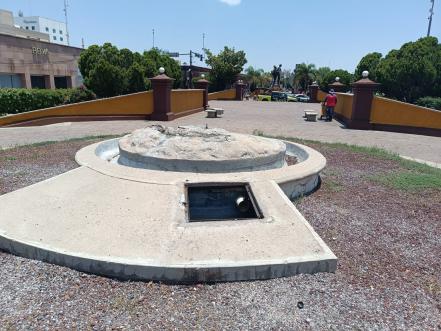 ¡Se roban a la “Sirena”! En 6 minutos sustraen la escultura de bronce de la avenida Reforma de SLP