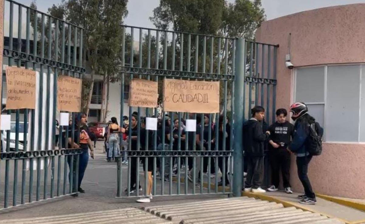 Estudiantes liberan instalaciones de la Facultad de Psicología de la UASLP