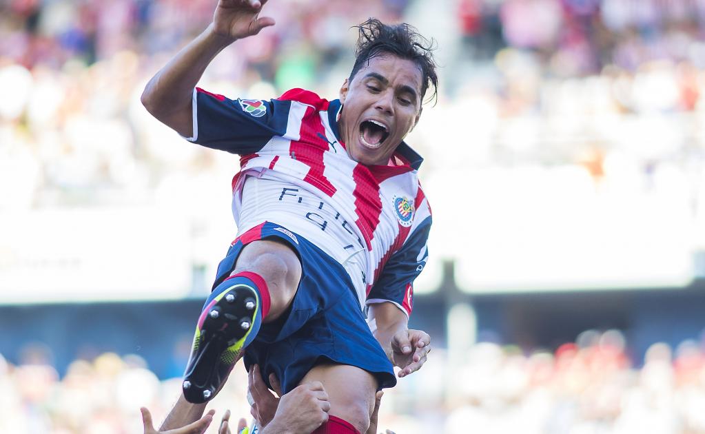 Omar Bravo pondrá fin a su carrera