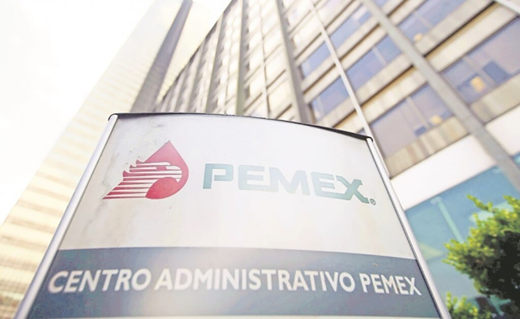 S&P mete tensión a economía: castiga a Pemex, CFE y 77 bancos