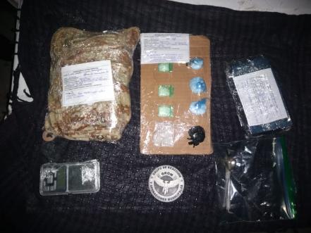 Detienen a tres con metanfetaminas en Don Miguel