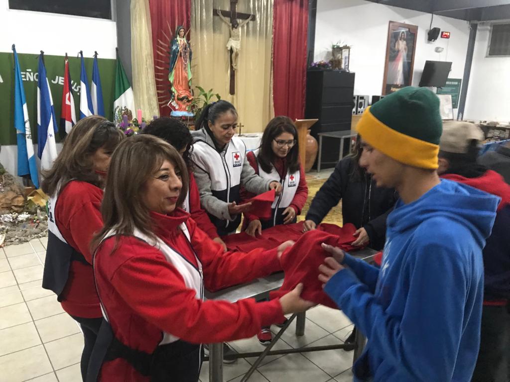 Destina Cruz Roja 16 toneladas de apoyo a comunidades en riesgo