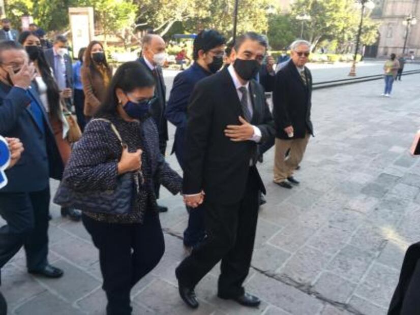 Centenario de la UASLP. Realiza Congreso de SLP sesión solemne en honor a la universidad