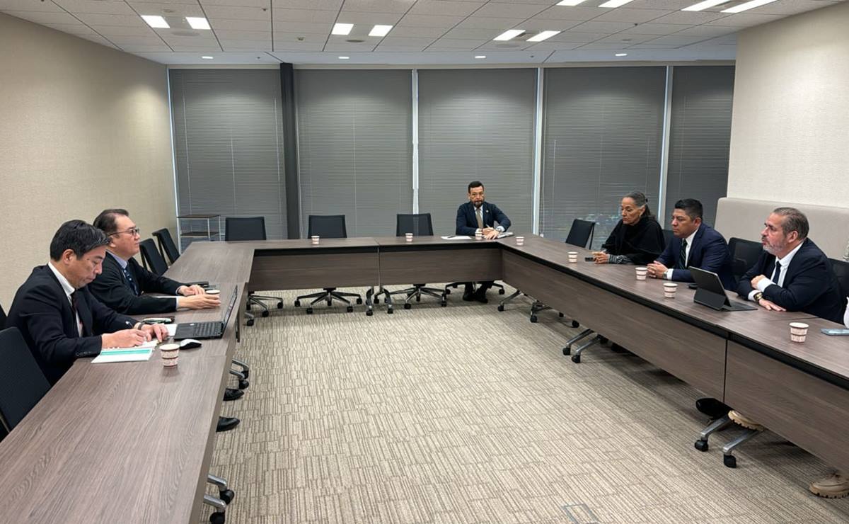 Empresa japonesa reactivará granjas de gusano de seda en SLP; prevén apertura de parques industriales