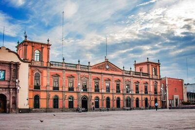 Argentino evalúa proceso de admisión de la UASLP