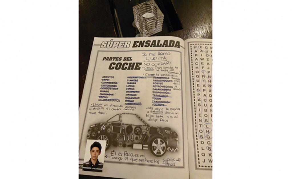 Sopas de letras para el Alzheimer: el joven que “adoptó” a una abuelita en Nuevo León