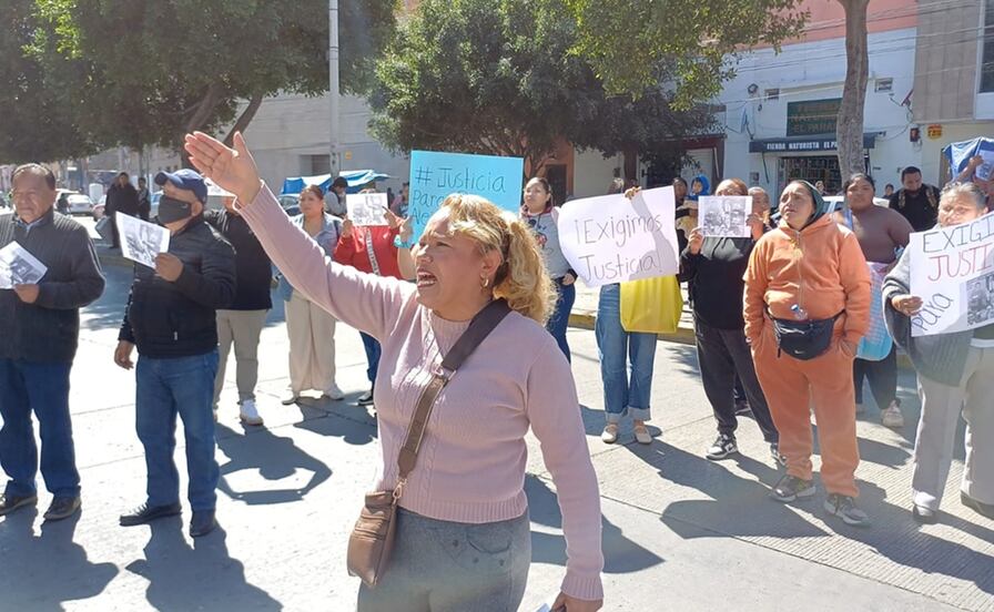Con manifestación, exigen justicia para Rey Alejandro, asesinado presuntamente por familiares en la capital de SLP