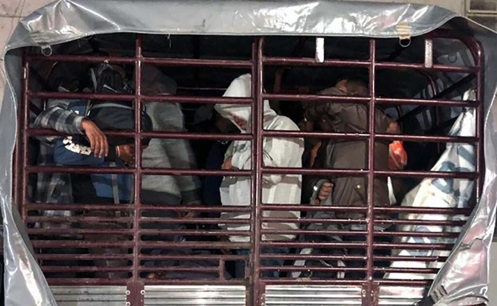 Aseguran a 103 migrantes en Chiapas