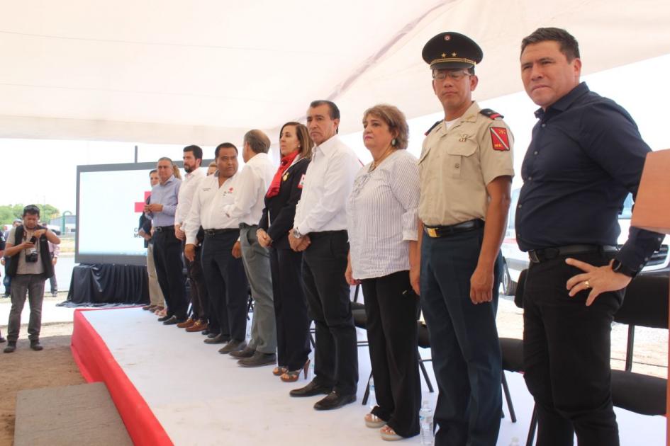 Cruz Roja coloca primera piedra del nuevo complejo