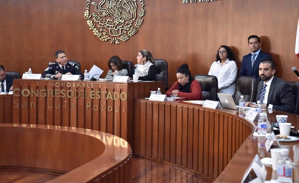 Comparece Jaime Pineda ante Congreso del Estado