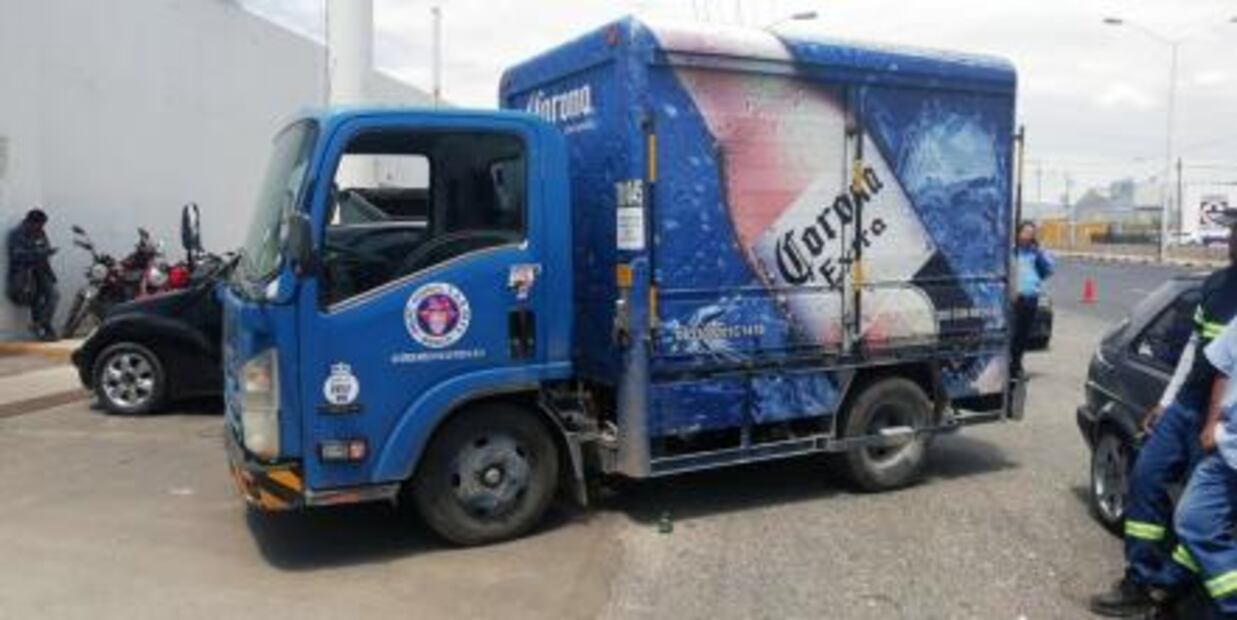 Trabajadores de Corona inician paro laboral 