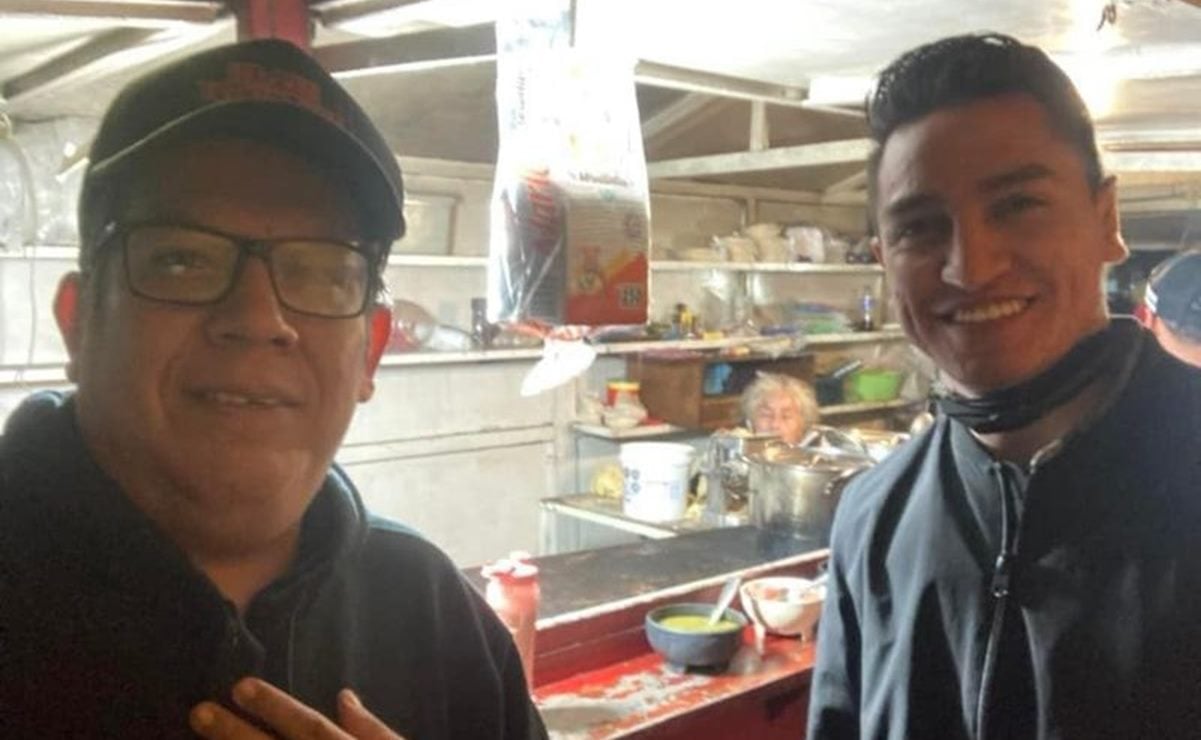 Tras volcadura en carretera, reportan fuera de peligro a funcionario de gobierno de SLP