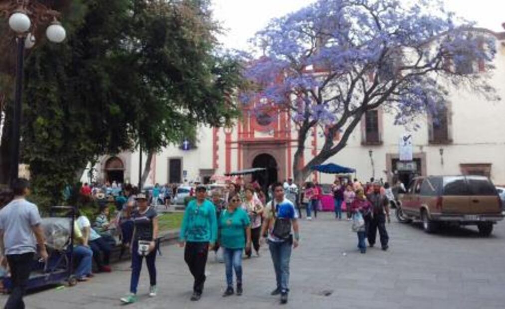 Gran afluencia en templos por visita a los Siete Altares